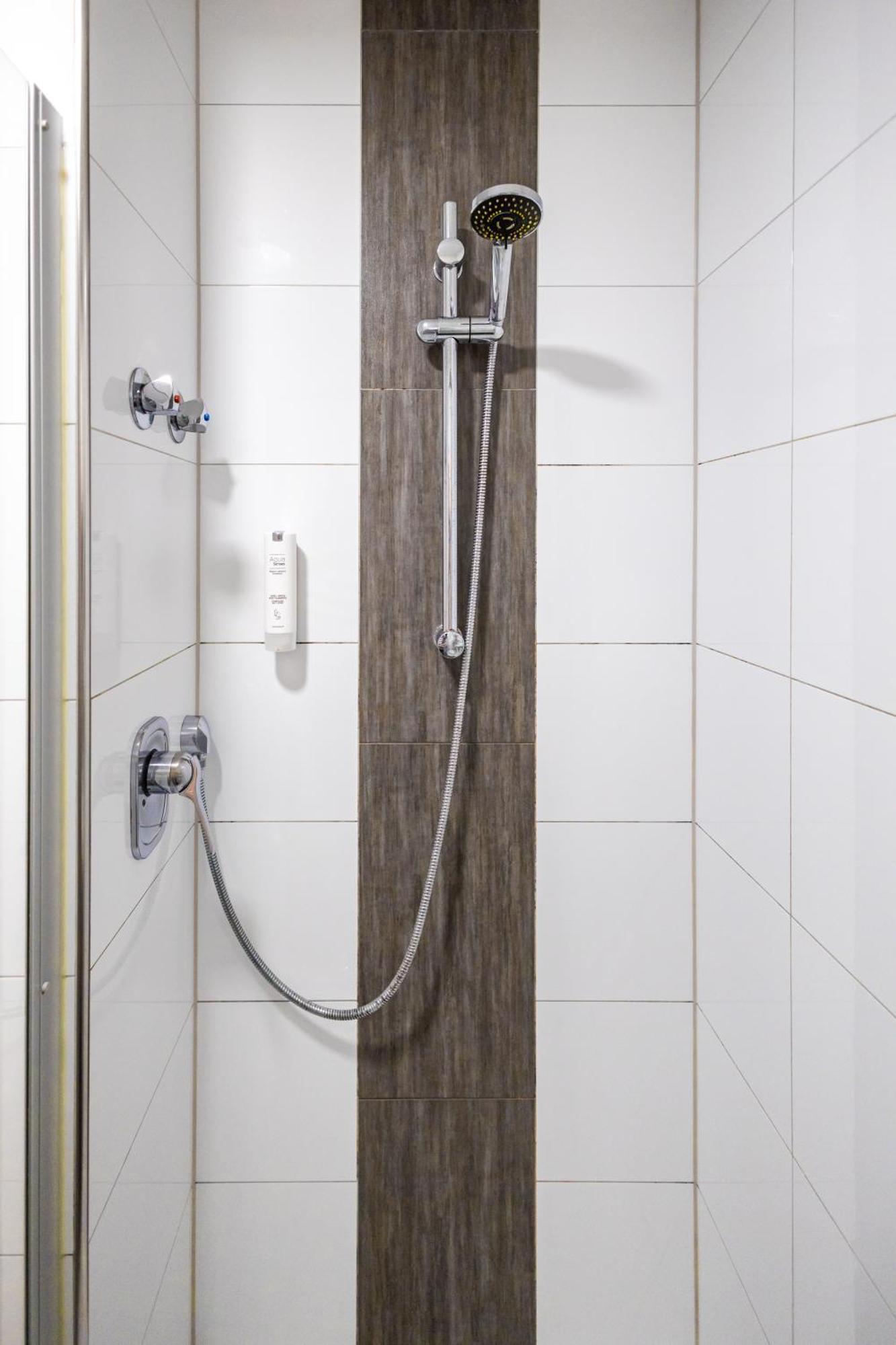 מלון Cascada Rheine By Hackmann מראה חיצוני תמונה